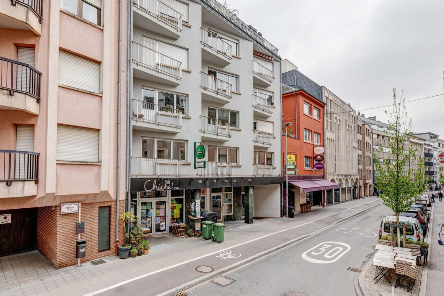 Apartment Elegant Getaway With Balcony & Charm Luxembourg